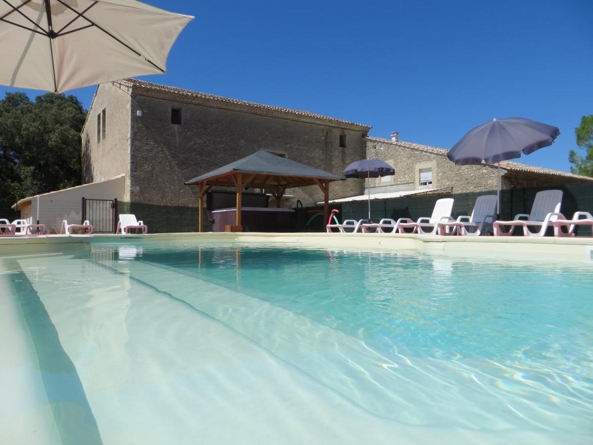 Domaine De Christin Studios-Hotel Жуна Экстерьер фото